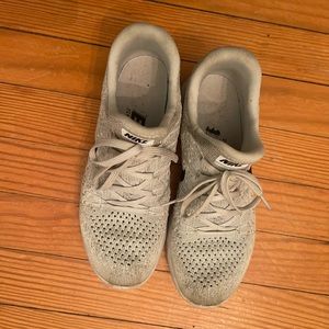 Nike lunarlon sneakers size 8